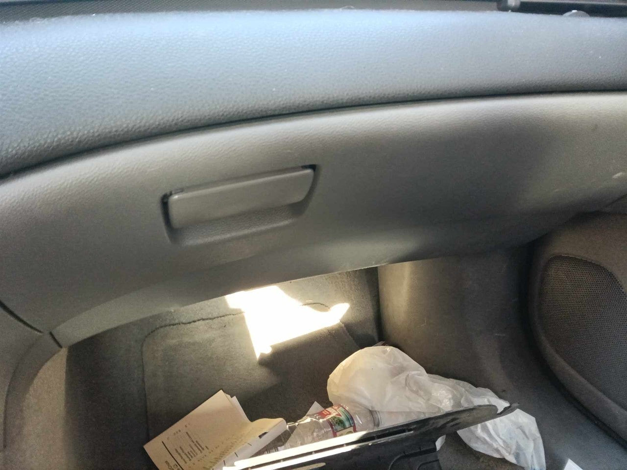 2015 Chevrolet Malibu Glove Box Compartment