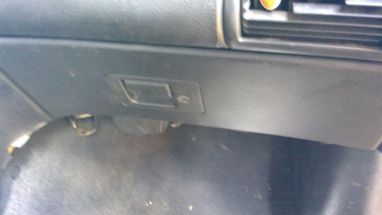 1998 Ford Mustang Glove Box Compartment