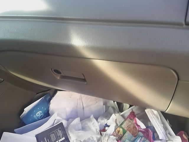 2003 Nissan Altima Glove Box Compartment