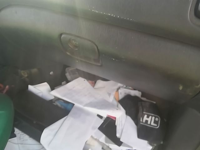 2006 Toyota Glove Box Compartment