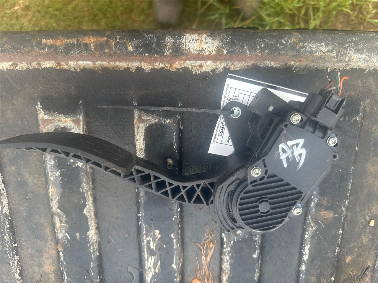2014 Nissan Maxima Accelerator Parts