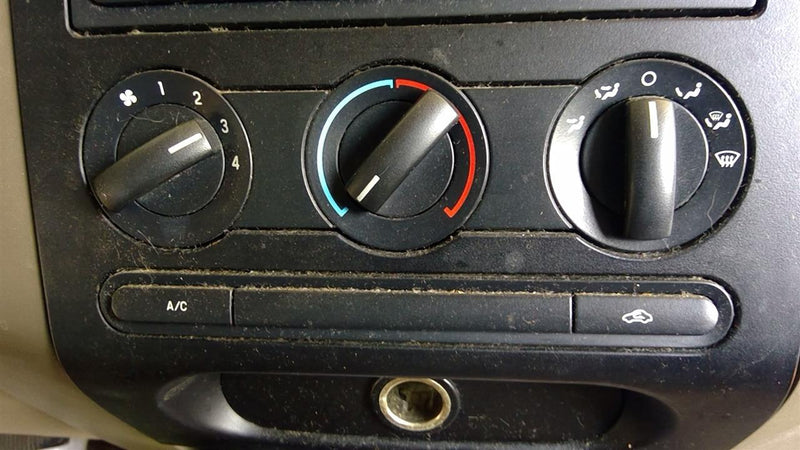 2004 thru 2008 Ford F150 AC Heater Temperature Climate Control Unit with manual heated back glass