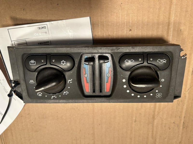 2004 2005 Chevrolet Impala, Chevrolet Monte Carlo AC Heater Temperature Climate Control Unit dual zone opt CJ3