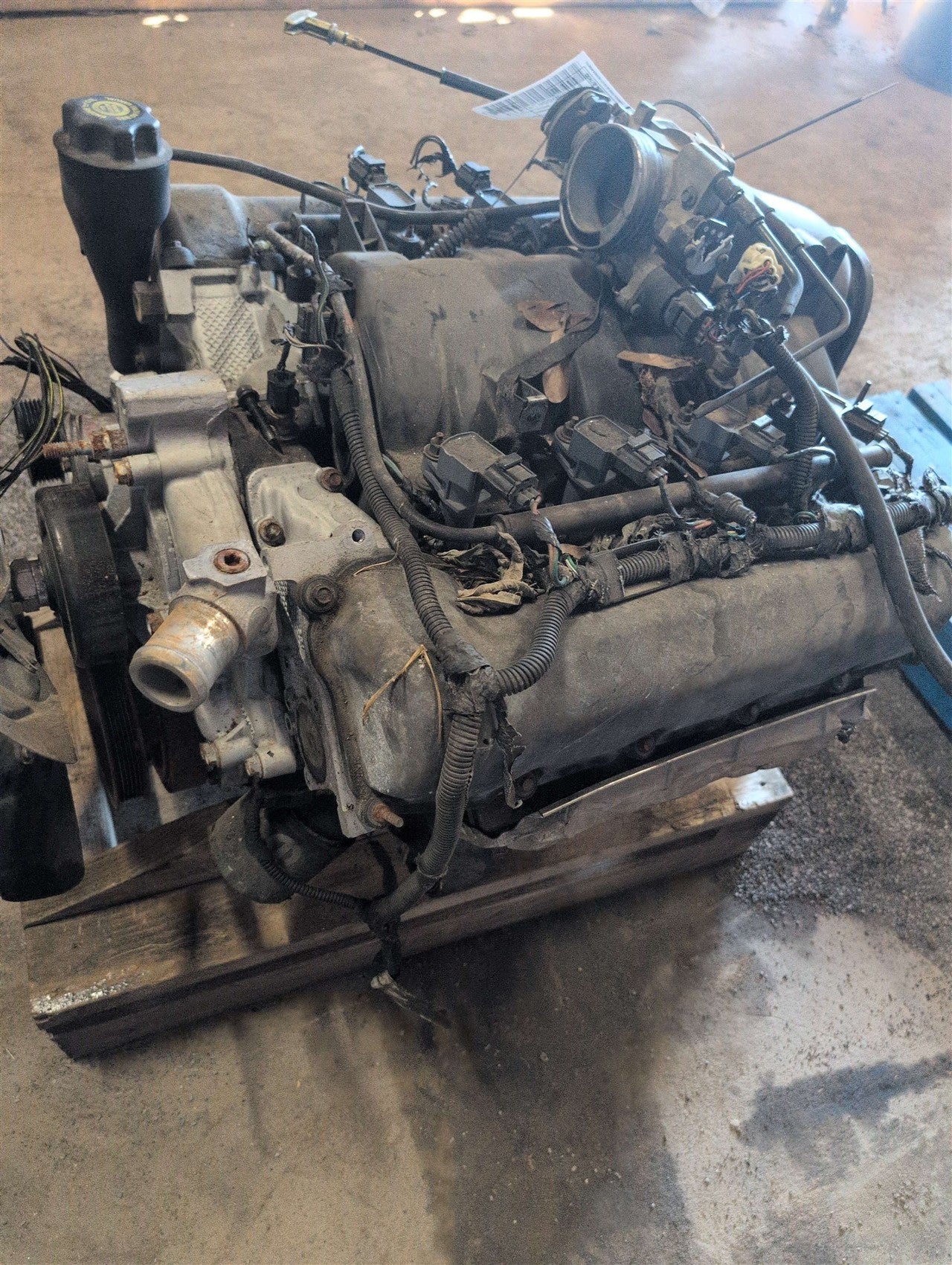1999 2000 Jeep Grand Cherokee, Dodge Dakota, Dodge Durango Driver Side Left Cylinder Head L