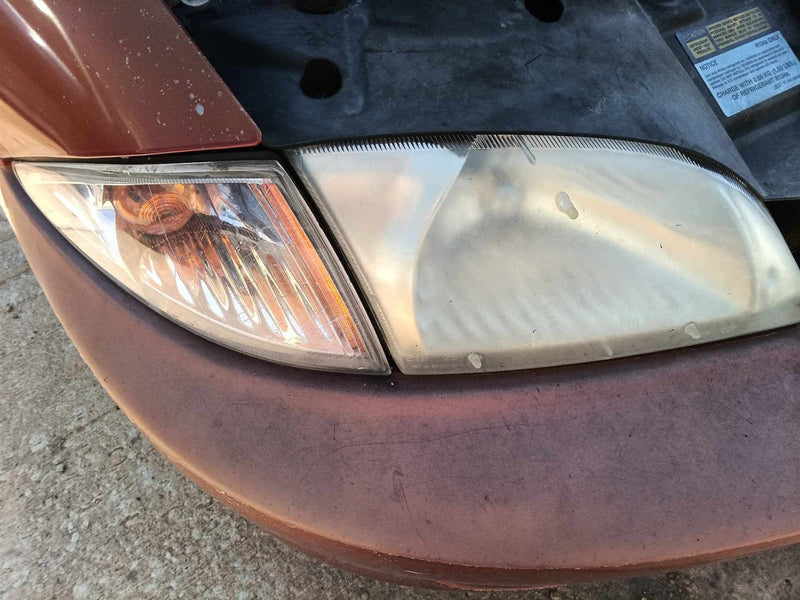 2000 2001 2002 Chevrolet Cavalier Passenger Side Right Headlight Headlamp Assembly R