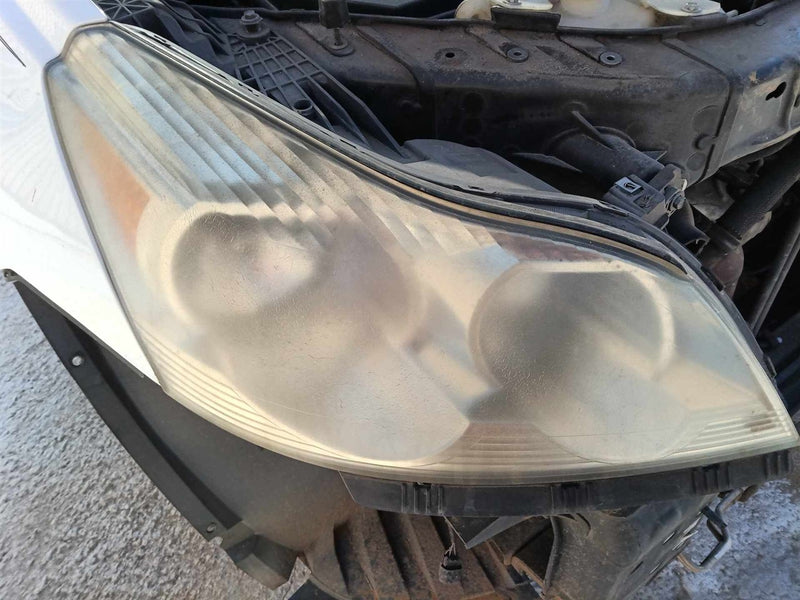 2009 2010 2011 2012 Chevrolet Traverse Passenger Side Right Headlight Headlamp Assembly without projector beam R