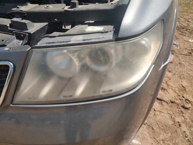 2005 thru 2009 Saab 9 7X Driver Side Left Headlight Headlamp Assembly without HID L