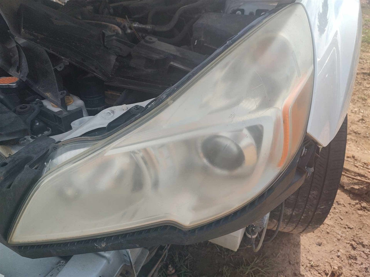 2013 2014 Subaru Legacy Driver Side Left Headlight Headlamp Assembly chrome inner accent L