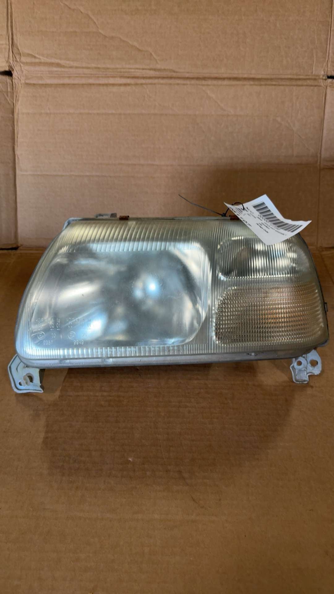 1999 thru 2005 Suzuki Vitara Driver Side Left Headlight Headlamp Assembly L
