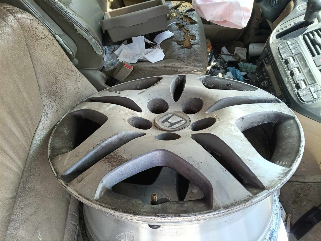 Donor vehicle 2006 Honda (Stock #251239)