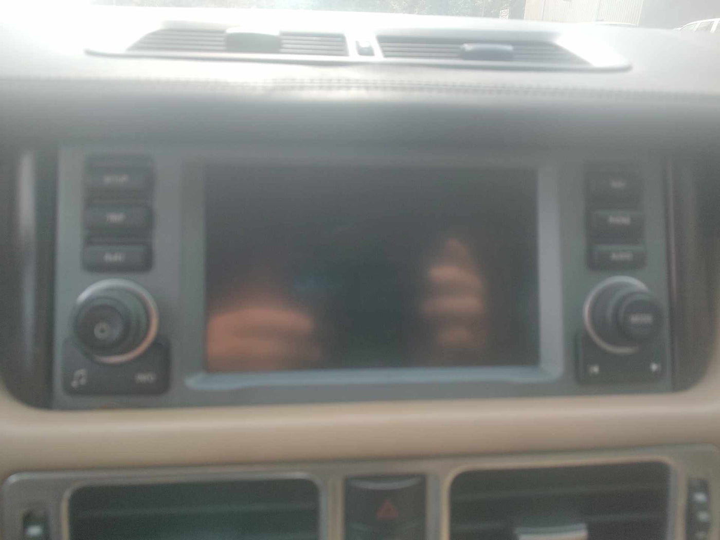 2005 thru 2009 Rover Range Rover Info GPS TV Screen display navigation