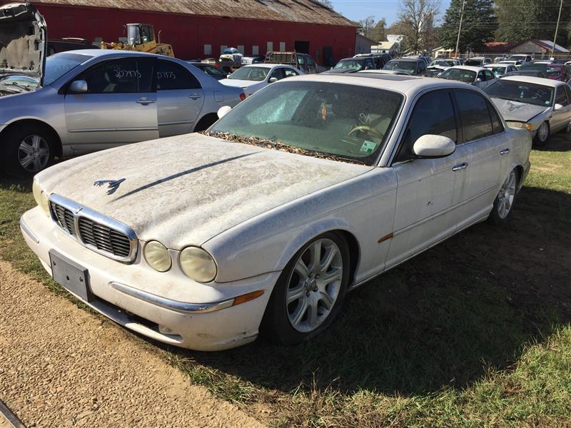 Donor vehicle 2004 Jaguar XJ8 (Stock #207976)