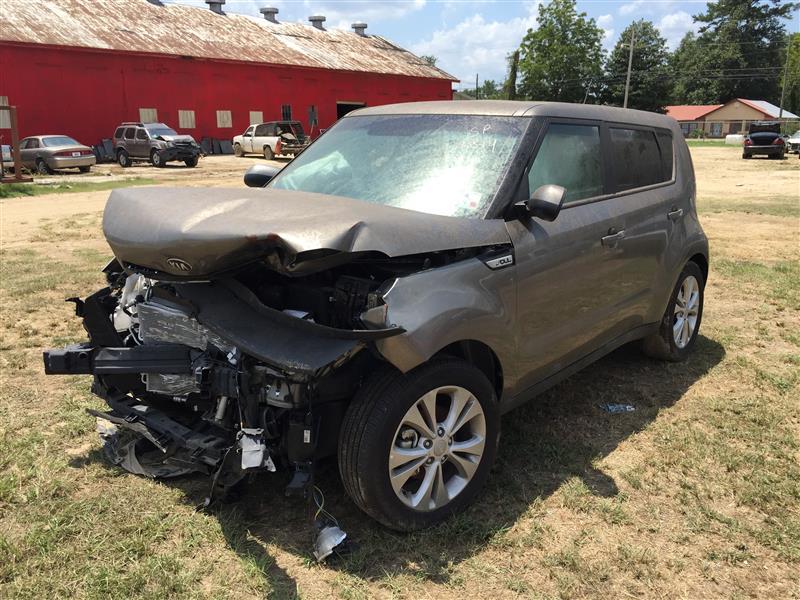 Donor vehicle 2015 KIA Soul (Stock #154521)