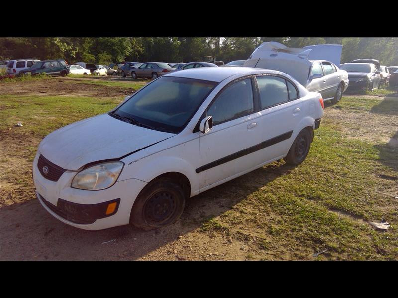 Donor vehicle 2006 KIA RIO (Stock #228586)