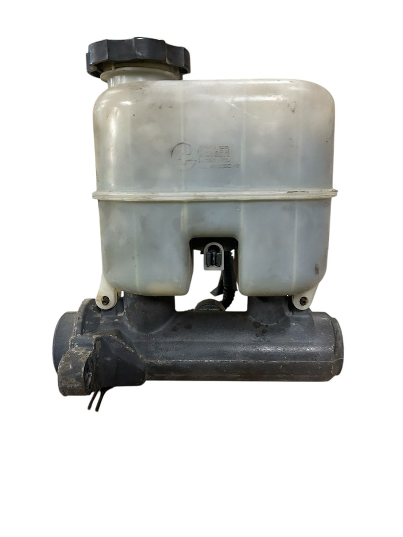 1999 2000 2001 2002 Chevrolet Silverado 1500, GMC Sierra 1500, Chevrolet Suburban 1500, Chevrolet Tahoe and 7 more Brake