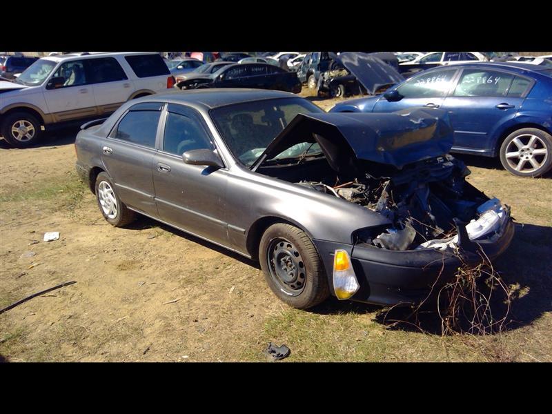 Donor vehicle 2000 Mazda 626 (Stock #228865)