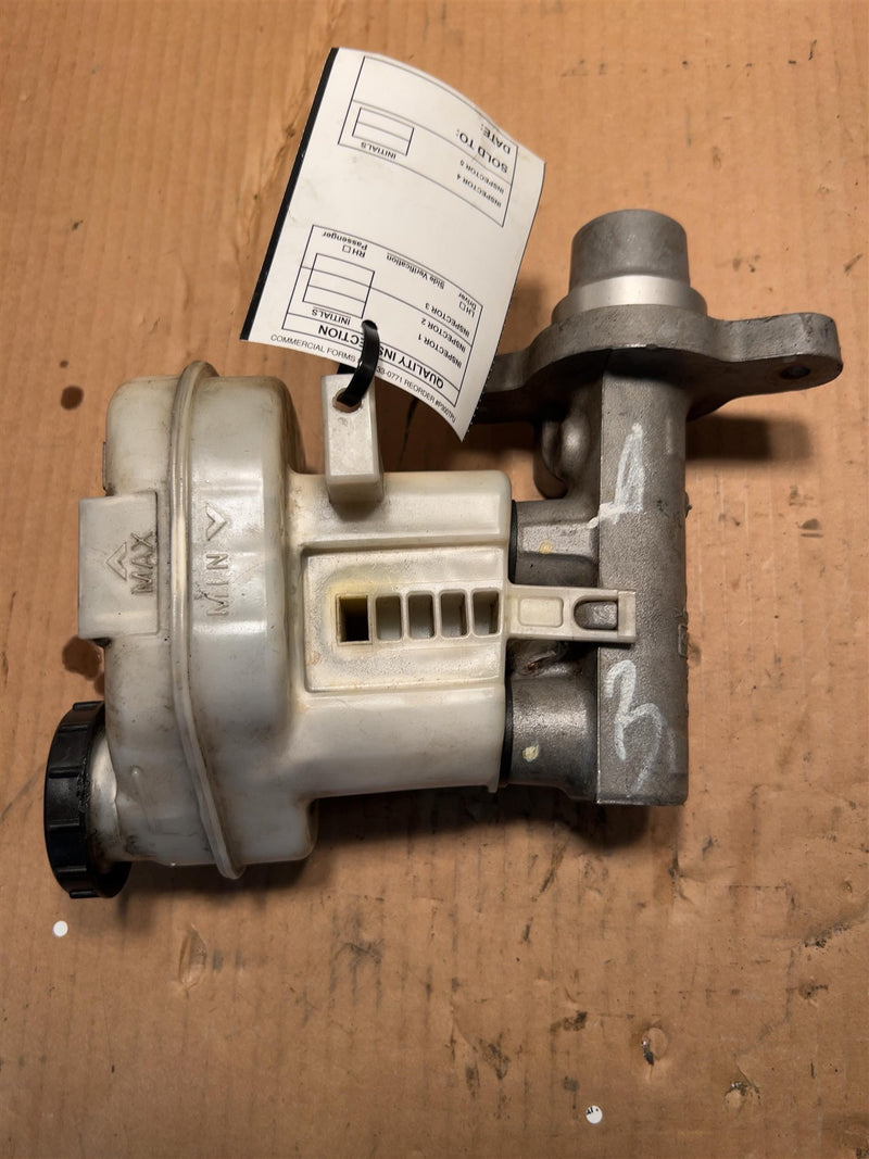 2008 2009 Ford Taurus, Mercury Sable Brake Master CYL traction control without AdvanceTrac
