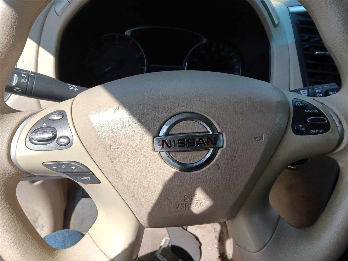 Used OEM Driver Side Left Air Bag from 2014 Nissan Pathfinder