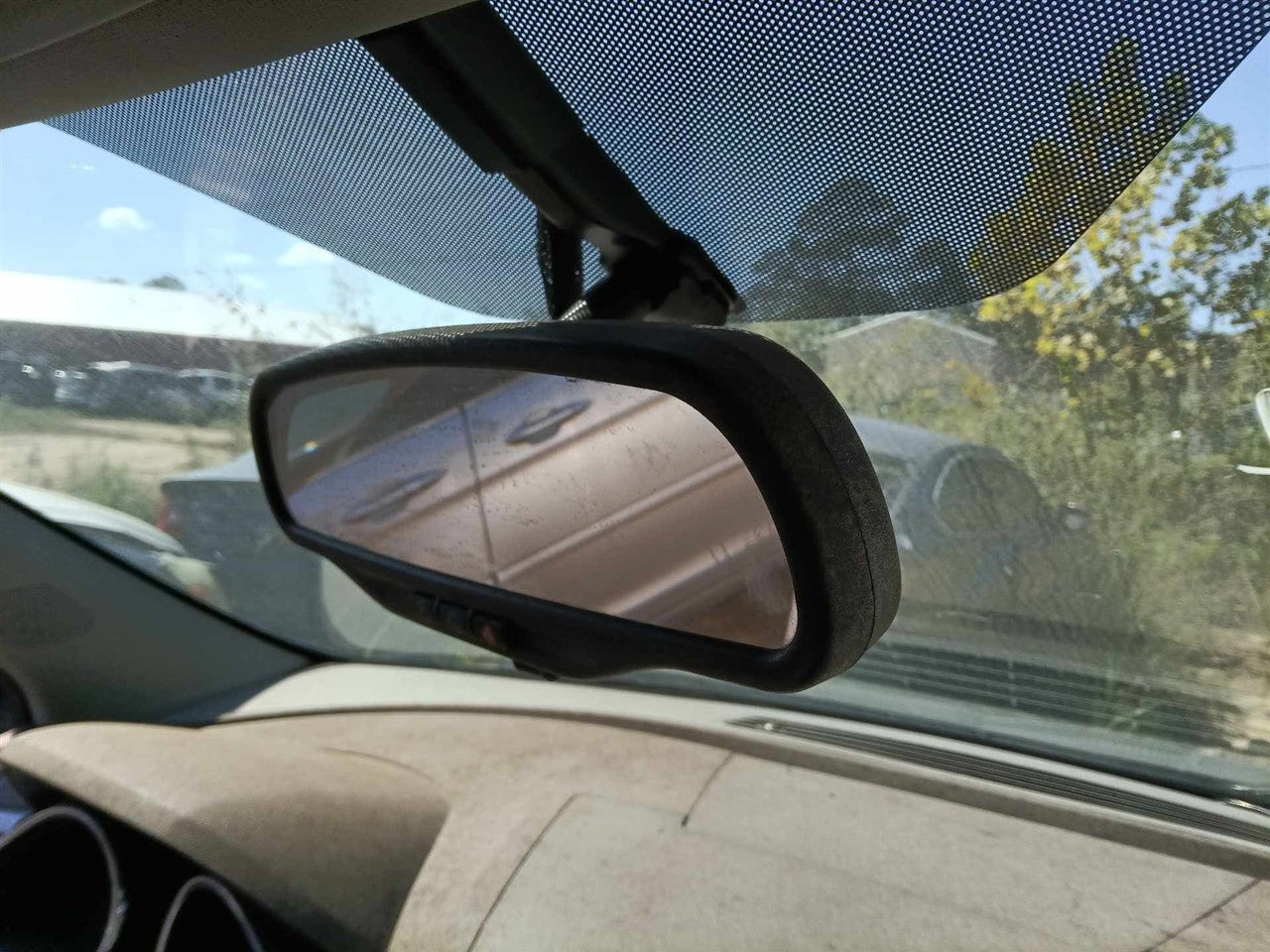 2003 thru 2017 GMC Acadia, Buick Enclave, Chevrolet Malibu, Chevrolet Traverse and 33 more Interior Rear View Mirror