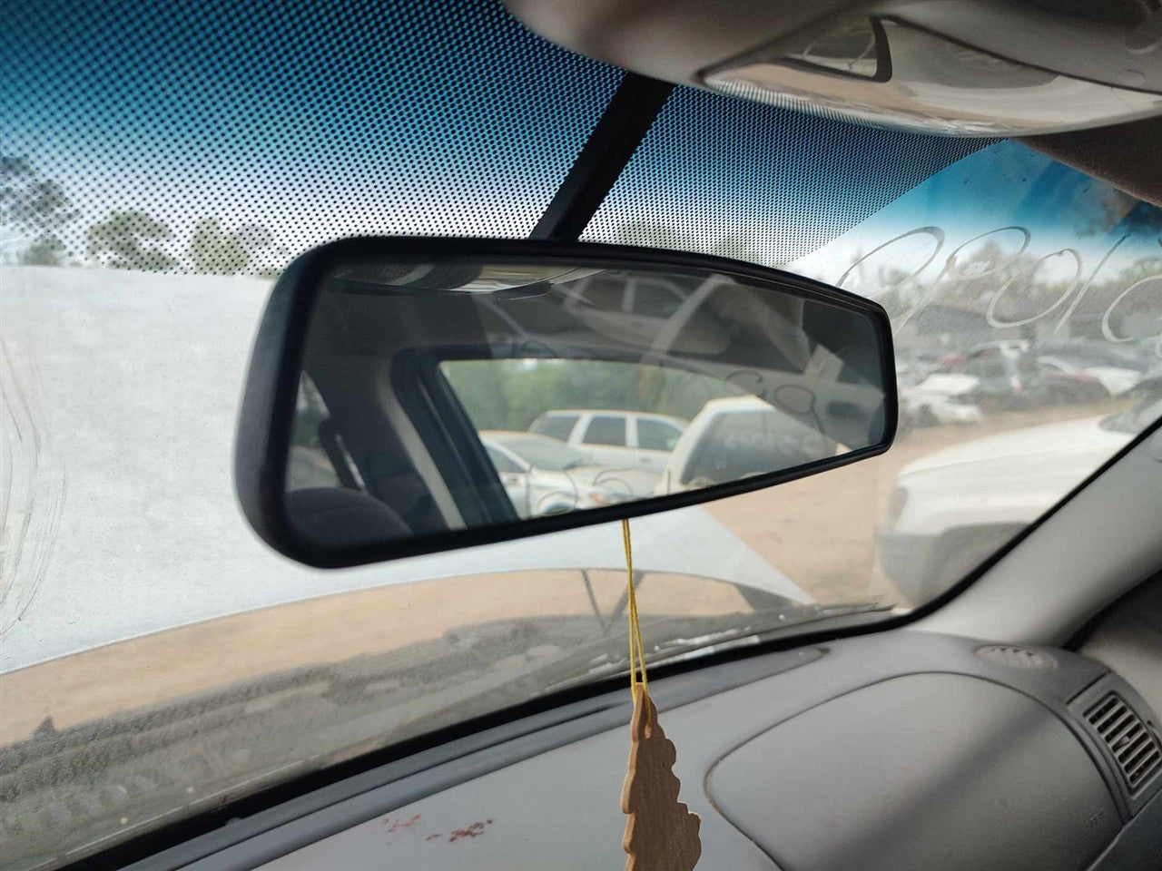1999 thru 2024 Ford Explorer, Ford E350 Van, Ford F250SD, Ford F350SD and 16 more Interior Rear View Mirror