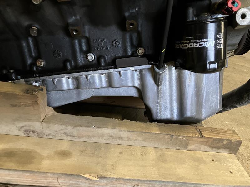 2005 thru 2017 Chrysler 300, Dodge Charger, Dodge Challenger, Dodge Magnum OIL PAN 5.7L