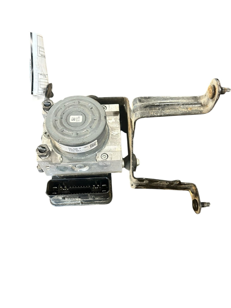 2015 Ford Mustang ABS Anti Lock Brake Pump Control Module Assembly