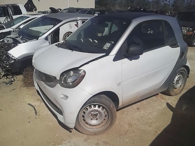 Donor vehicle 2016 Smart (Stock #251263)