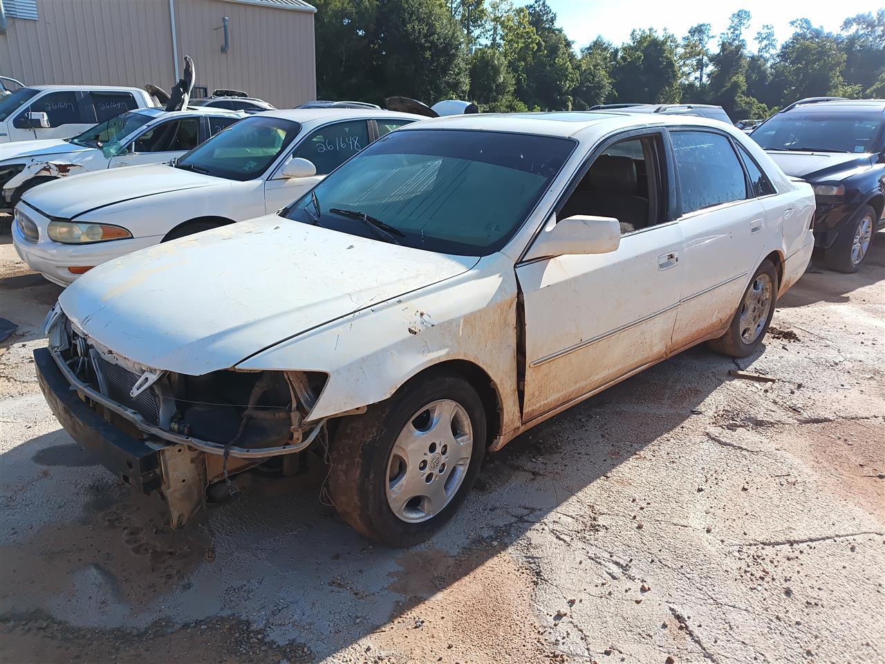Donor vehicle 2003 Toyota Avalon (Stock #251373)