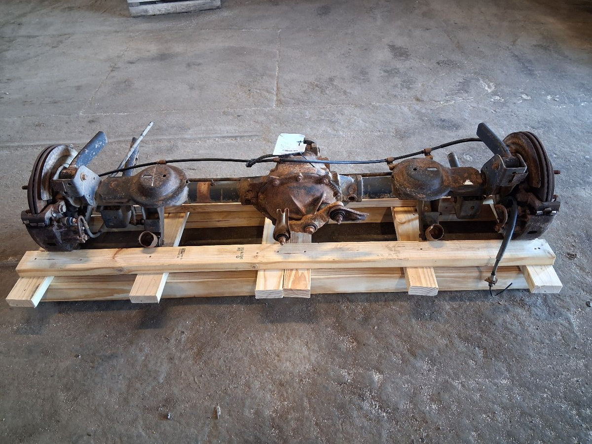 Used OEM Axle Assembly, Rear from 2004 Dodge Durango