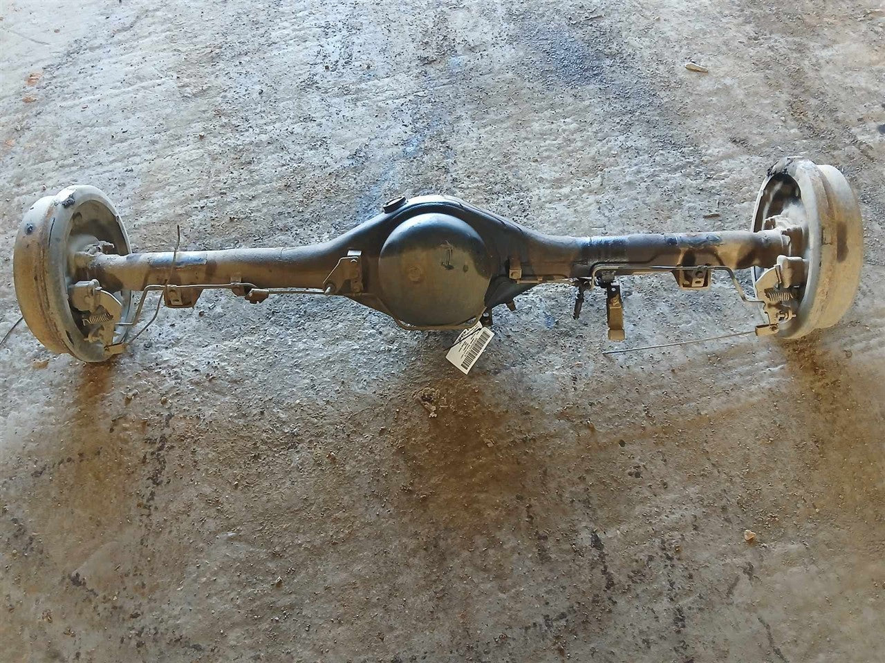 1995 thru 2004 Toyota Tacoma Axle Assembly RR