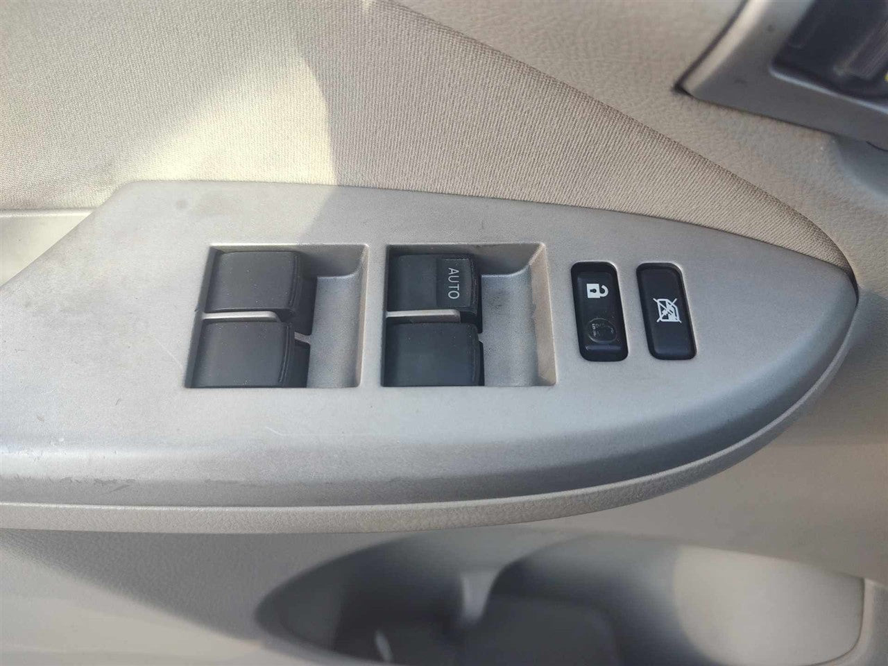 Donor vehicle 2010 Toyota Corolla (Stock #251074)