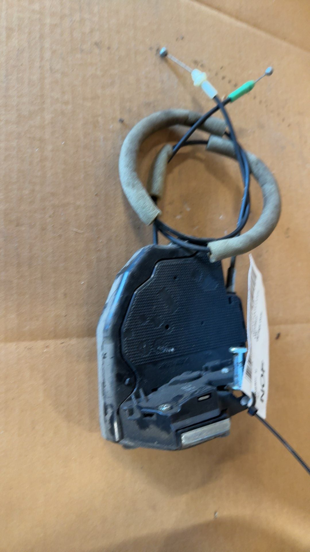 2013 Toyota Camry Passenger Side Right Keys Latches Locks
