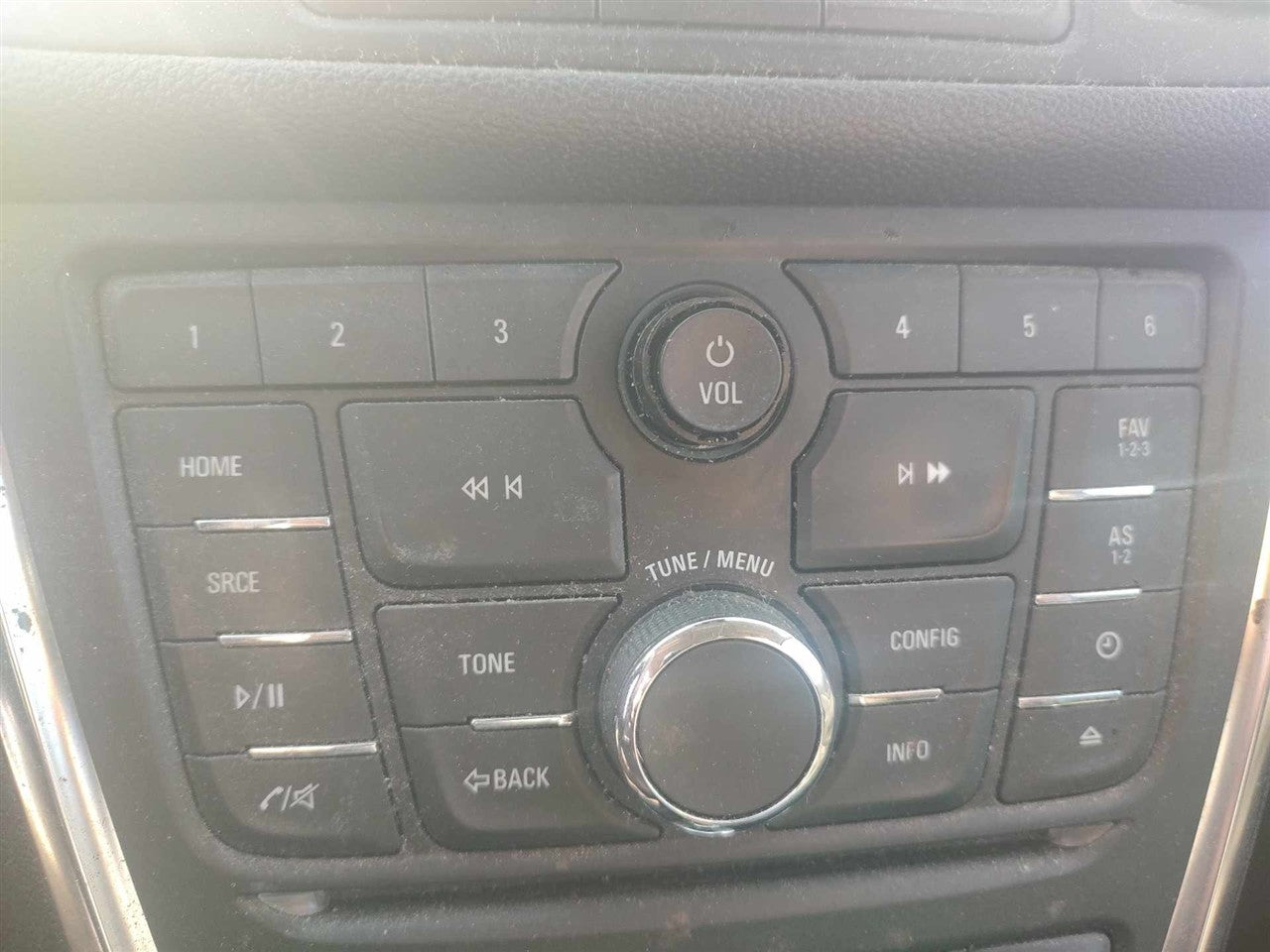 2013 2014 2015 2016 Buick Encore Radio Stereo Audio Head Unit control panel