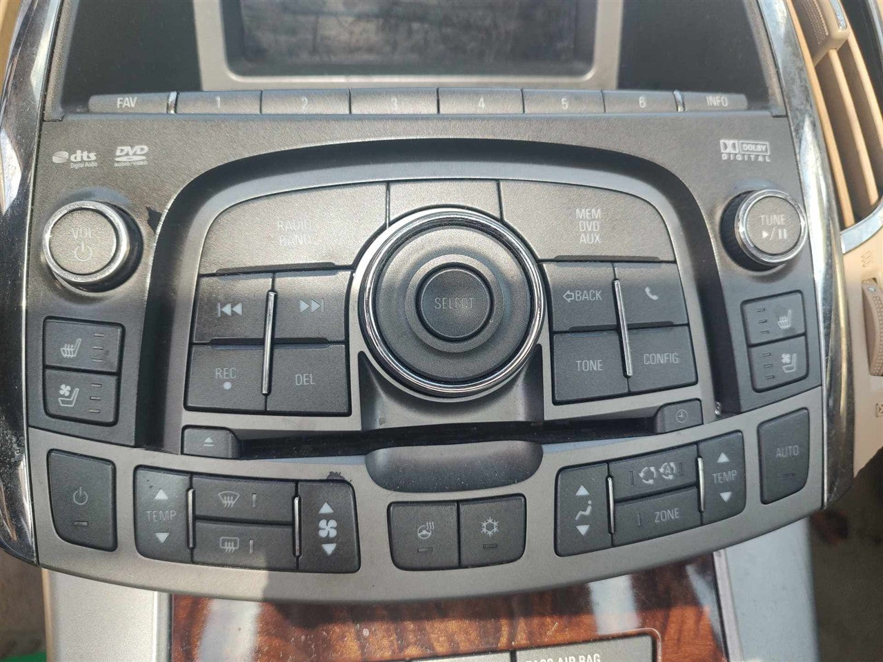 2010 2011 Buick Lacrosse, Buick Allure Radio Stereo Audio Head Unit control panel