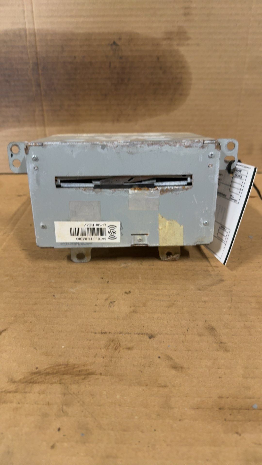 2009 thru 2014 Cadillac CTS Radio Stereo Audio Head Unit receiver with satellite opt U2K