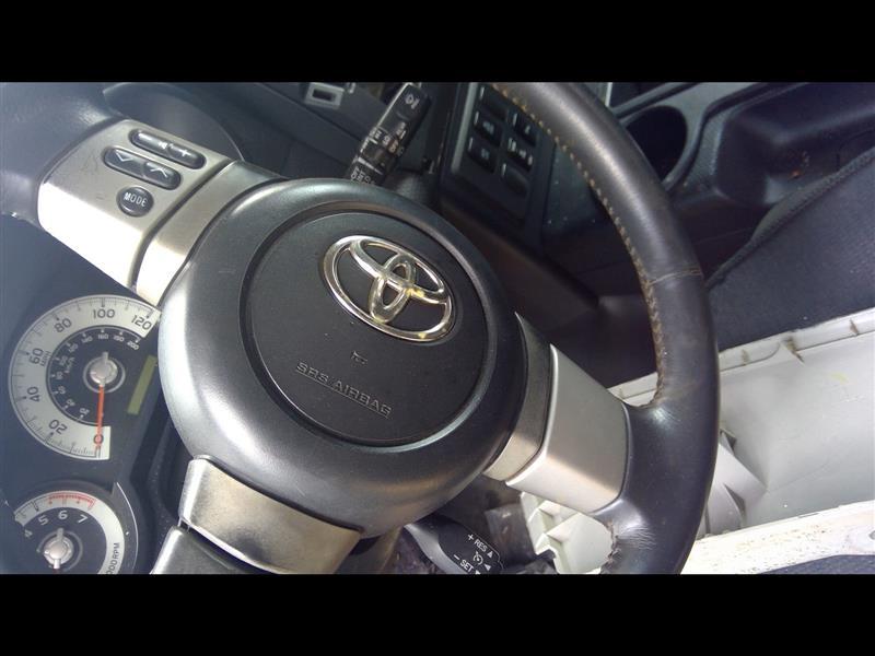 Donor vehicle 2007 Toyota FJ Cruiser (Stock #228871)