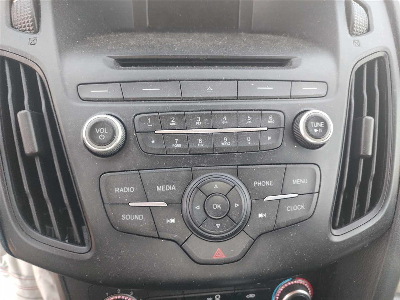 2015 thru 2019 Ford Focus, Ford Escape, Ford C MAX Radio Stereo Audio Head Unit control panel