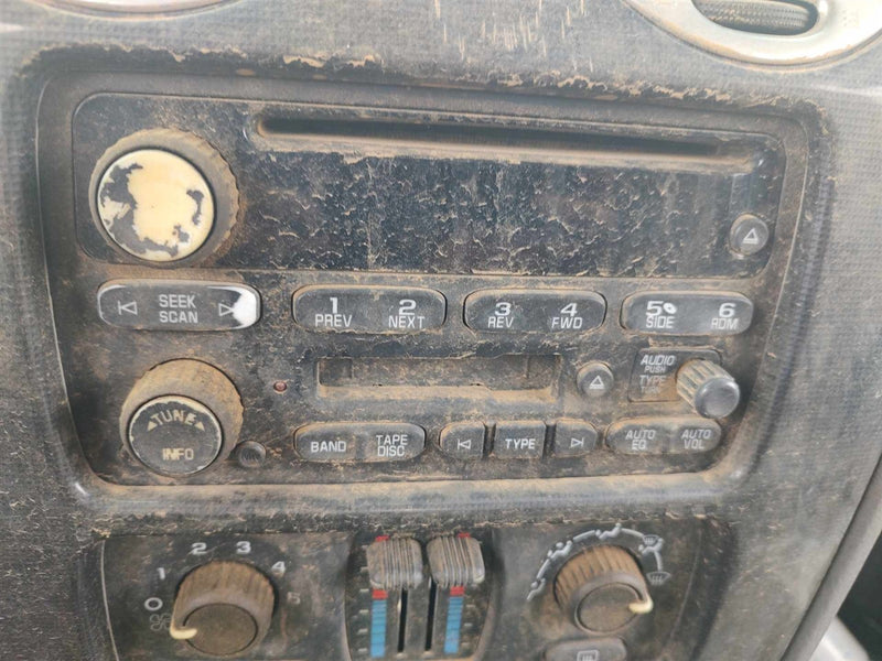 2003 2004 2005 American Motors Hummer H2, Cadillac Escalade, Cadillac Escalade ESV, Cadillac Escalade EXT and 30 more Radio