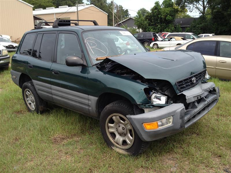 Donor vehicle 1999 Toyota RAV4 (Stock #144066)