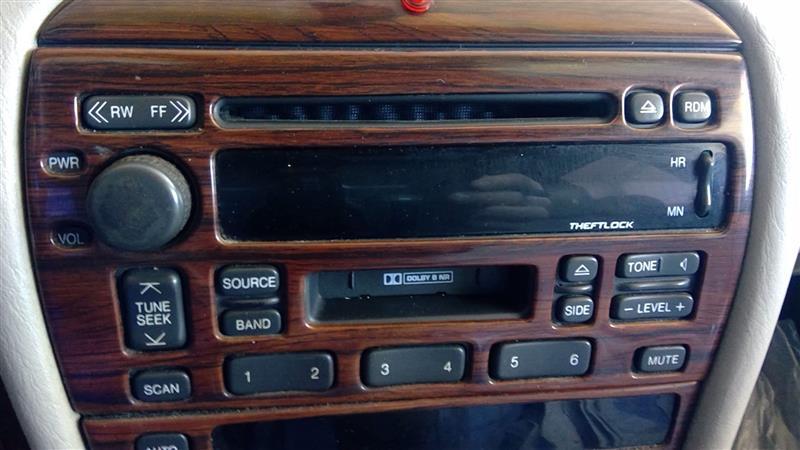 2000 2001 Cadillac Deville, Cadillac Seville Radio Stereo Audio Head Unit