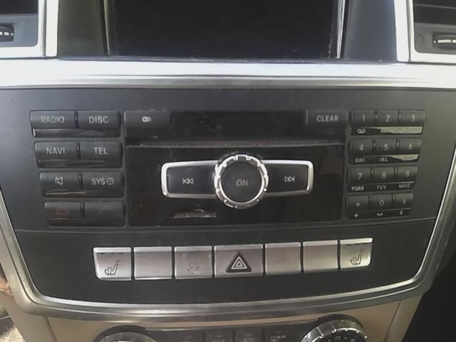 2012 2013 2014 Mercedes Benz Mercedes ML Class, Mercedes Benz Mercedes G Class, Mercedes Benz Mercedes GL Class Radio Stereo