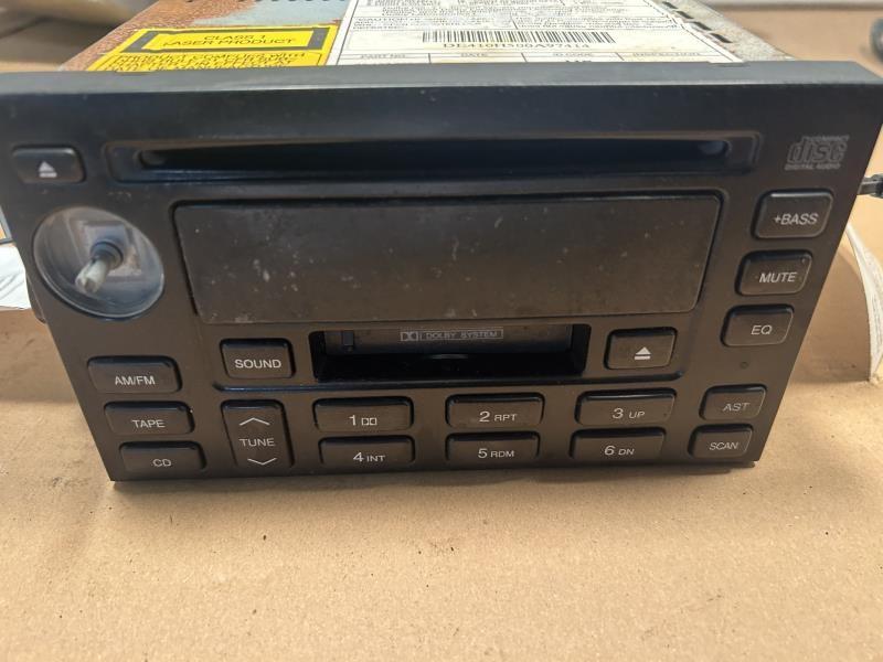 2004 thru 2008 Suzuki Forenza, Suzuki Reno Radio Stereo Audio Head Unit AM FM cassette CD player