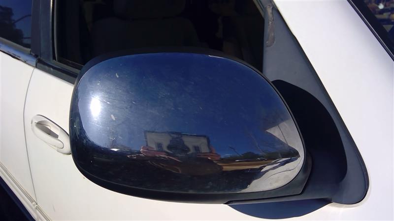Donor vehicle 2004 Toyota Tundra (Stock #249535)