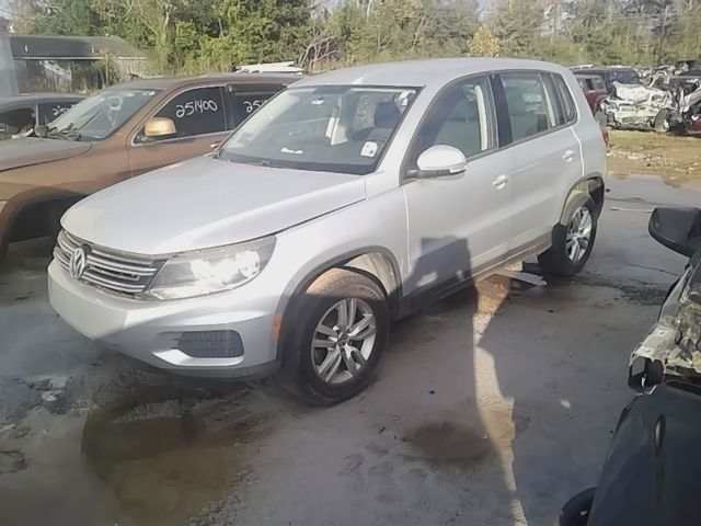 Donor vehicle 2013 Volkswagen Tiguan (Stock #251176)