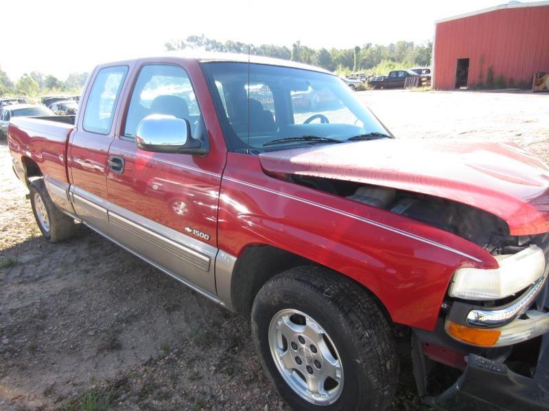 Donor vehicle 2002 Chevrolet Silverado 1500 (Stock #132762)