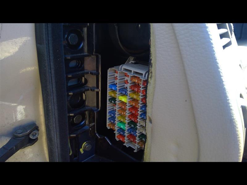 Donor vehicle 2002 Volvo 60 Series (Stock #228526)
