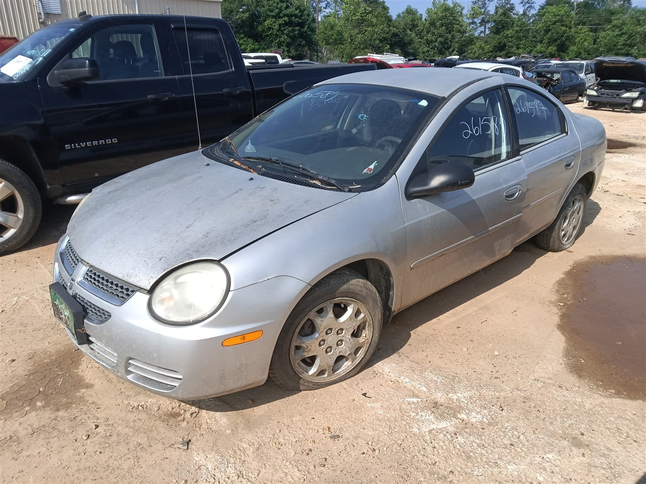 Donor vehicle 2005 Dodge Neon (Stock #261587)