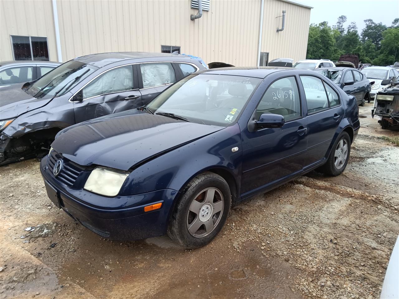 Donor vehicle 2001 Volkswagen Jetta (Stock #261594)