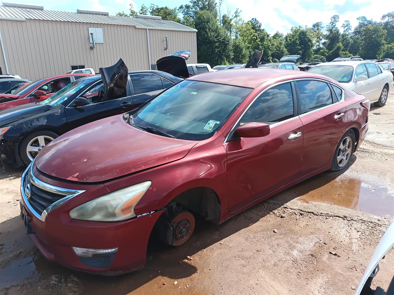 Donor vehicle 2013 Nissan Altima (Stock #261641)
