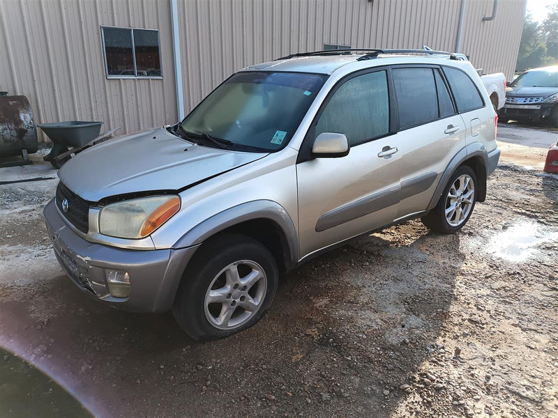 Donor vehicle 2001 Toyota RAV4 (Stock #261646)